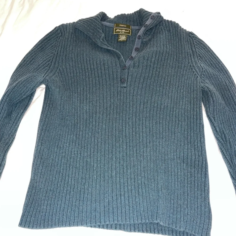Green Ribbed Collared Sweater - Picture 4 of 4